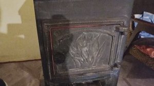 Дровяная печь лучший вариант для отопления)