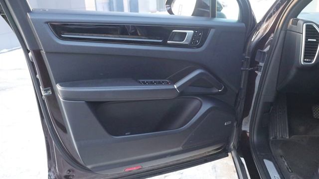 Porsche Cayenne смотреть онлайн