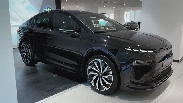 Skoda Enyaq Coupe 2025 года. смотреть онлайн