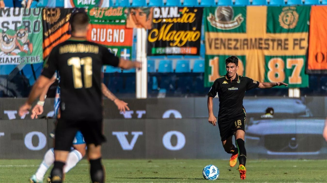 1-й тур   Про Верцелли-Палермо