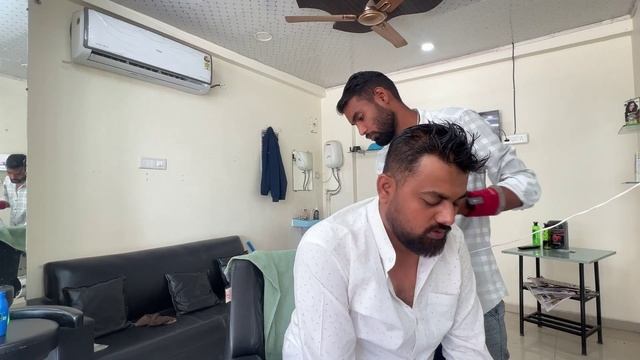 Массаж головы с помощью вибромашинки смотреть онлайн