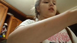 🩷2 часть Леон , Ева и Есения едят и играют🍒