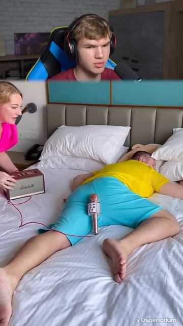 ЗАЧЕМ Она Это Сделала?😂💀 #shorts #шортс #интересно #прикол #пранк #шутка #юмор #мем #смех #ржака смотреть онлайн