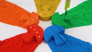 ЛЕПИМ ГРИБОЧКИ ИЗ КИНЕТИЧЕСКОГО ПЕСКА ВИДЕОЛЕПКА ВИДЕО МУЛЬТИКИ ДЛЯ ДЕТЕЙ КАНАЛ ИГРАЛКИ-ЗАЛИПАЛКИ