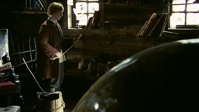 Царь Петр Арапа женил. Ибрагимов детей учит в своей школе смотреть онлайн