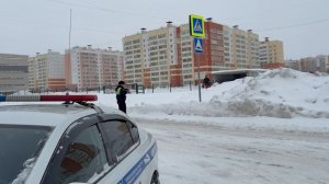 Сотрудники Автоинспекции продолжают работу по контролю за состоянием улично-дорожной сети Кемерова