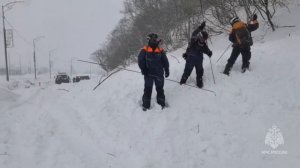 Камчатка. Пострадавших в результате схода снежной массы в районе стадиона "Спартак", нет.