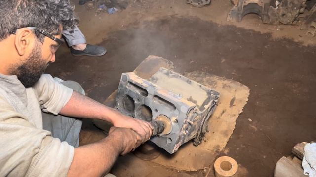 Восстановление блока цилиндров двигателя и комплекс работ по расточке и хонингованию блока.