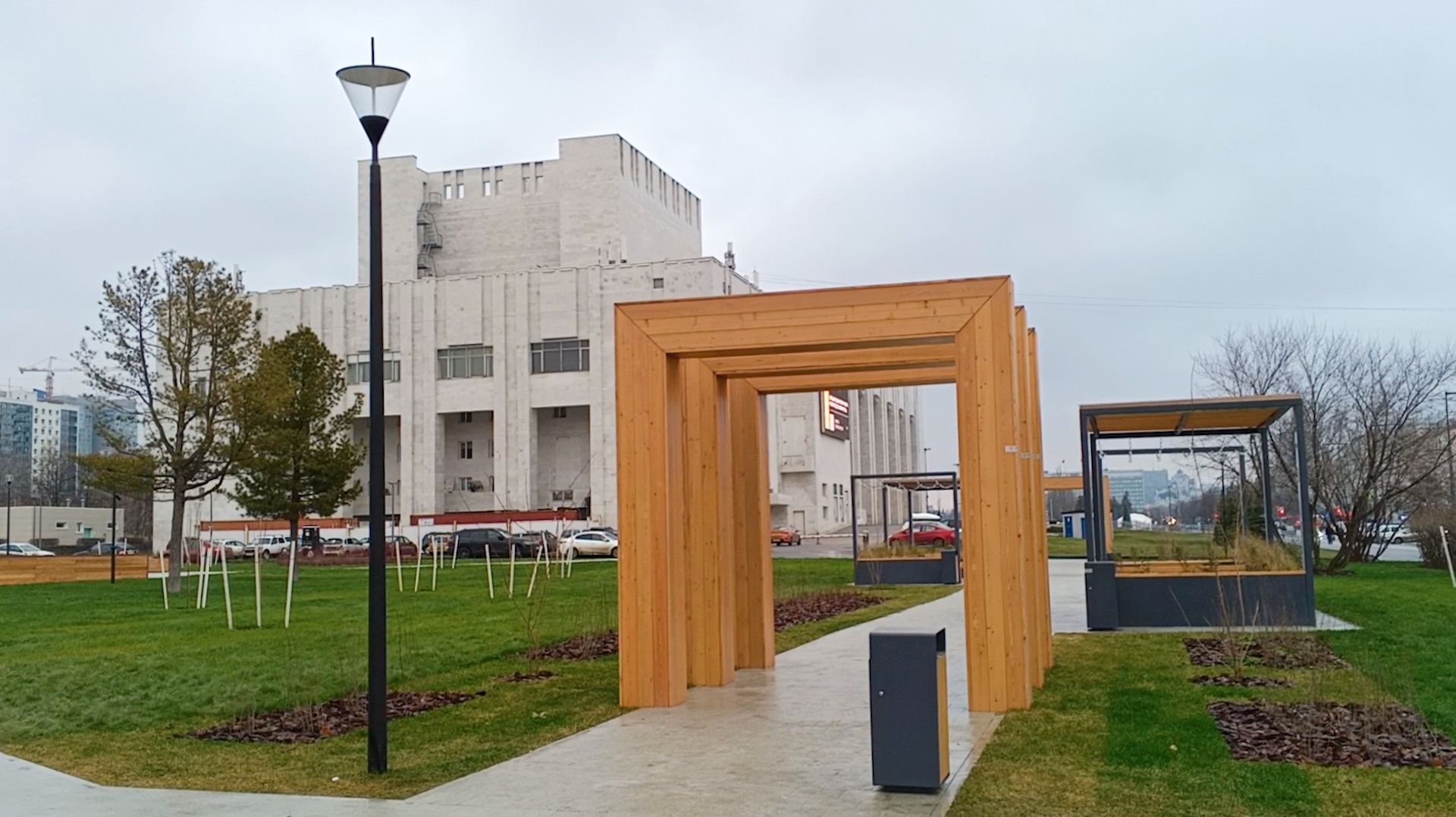 Покровский сквер за Театром-Театром