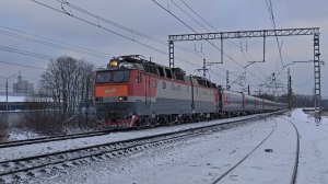 заползает! ЧС7-320 с поездом №1 "Волгоград" Москва–Волгоград и встречная ЭД4М-0237