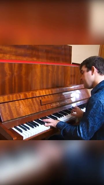 Мани мани Это мой любимый сын играет на фортепиано 🎹 money 💰 money смотреть онлайн