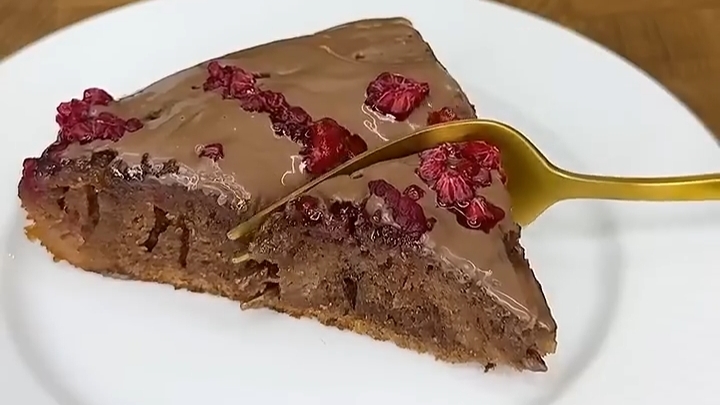 Пирог на скорую руку...🥧🍫😋