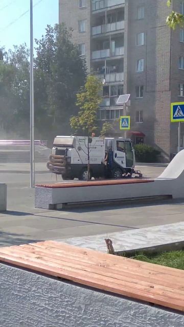 vk_20200728_163141_1 чистка дороги смотреть онлайн