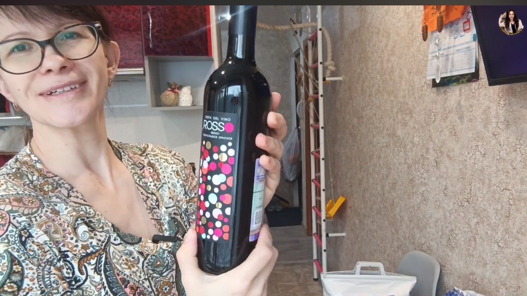 Мои посиделки дома и Распаковка гостинцев из деревни смотреть онлайн