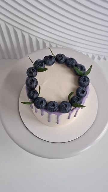 Шоколадные подтёки 🍫 Простой и базовый декор смотреть онлайн