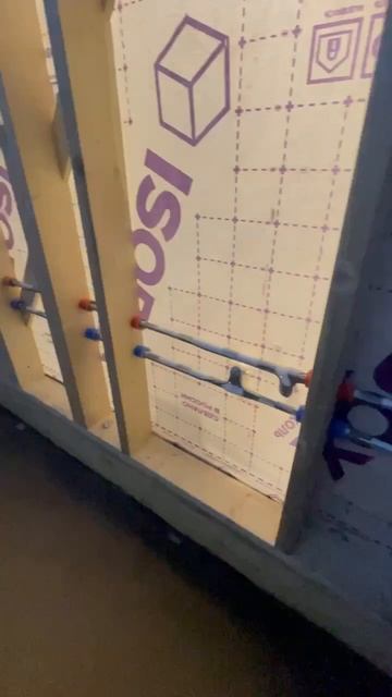 Что мы делаем, чтобы трубы не замерзали? смотреть онлайн