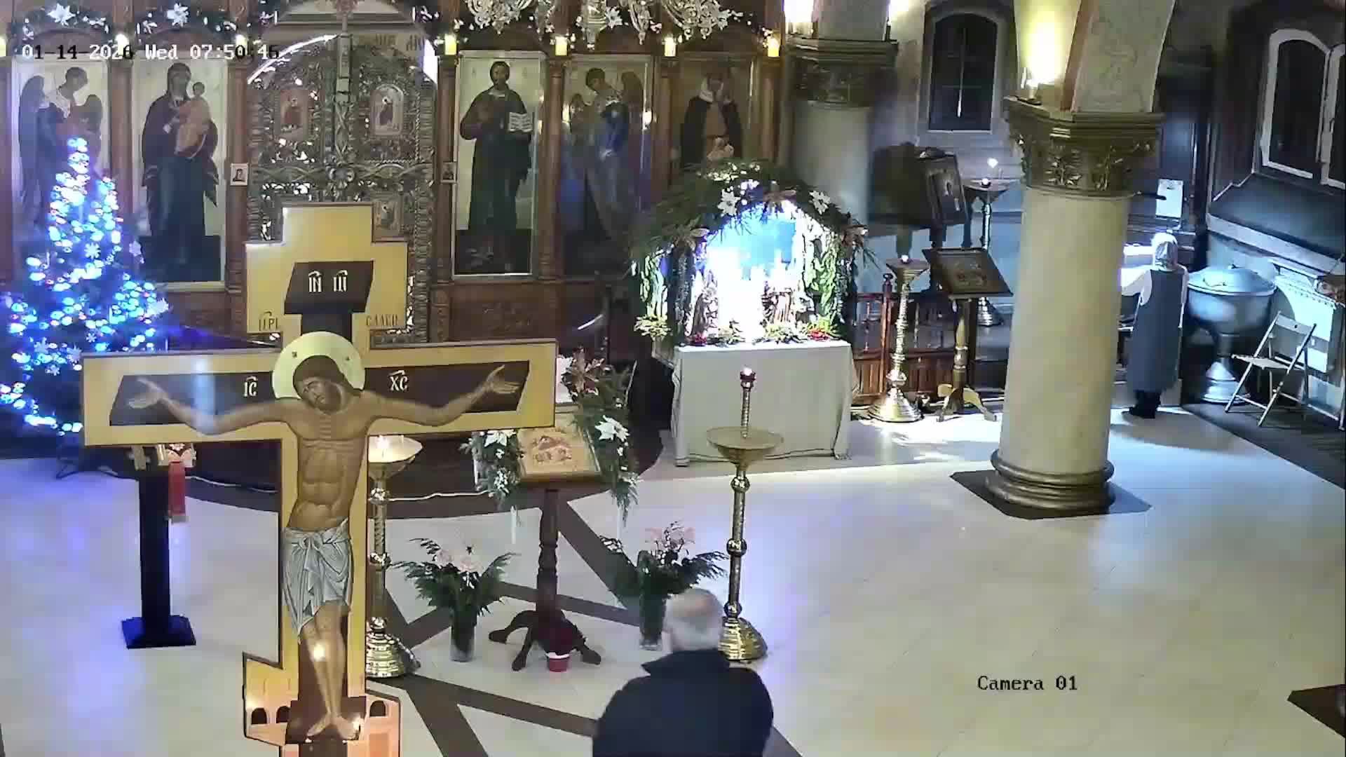 Божественная литургия 14.01.2026г.  8.00 смотреть онлайн