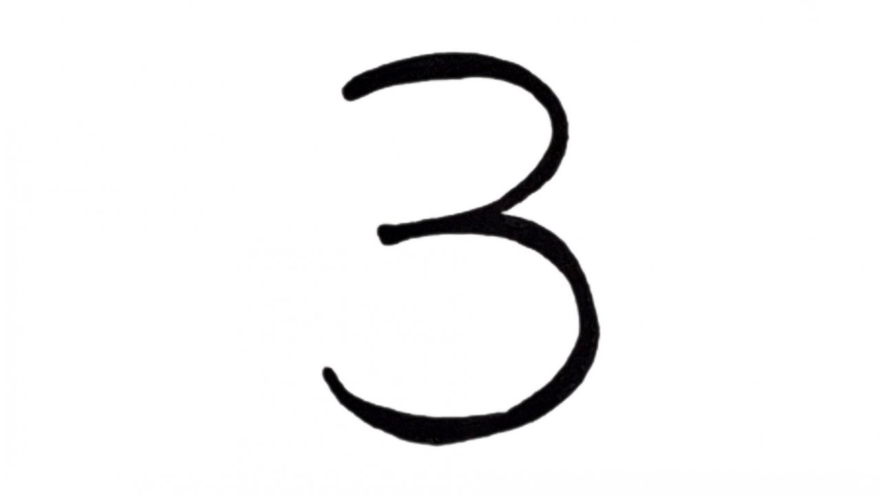 Три простых рисунка из цифры "3" смотреть онлайн