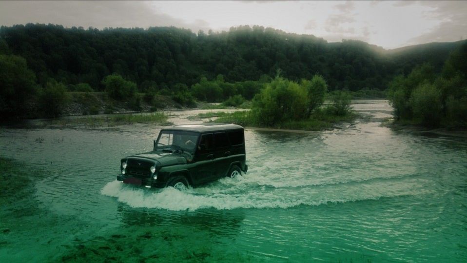 Затерянные тропы: путешествие на УАЗе смотреть онлайн