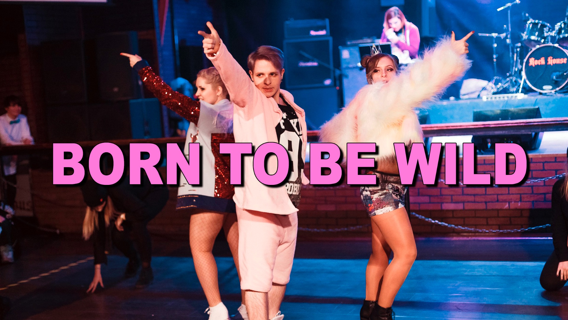 DUPLEX  TRIPLE T - BORN TO BE WILD LIVE COVER DANCE