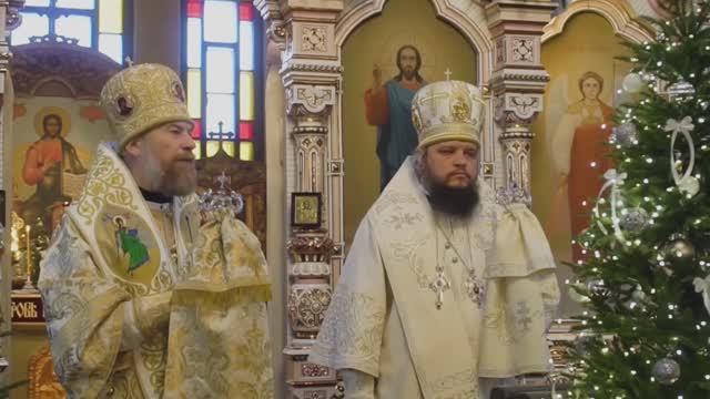 Соборное Архиерейское богослужение в храме в честь Рождества Христова п.г.т. Анна смотреть онлайн