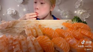 Мукбанг/китайский мукбанг