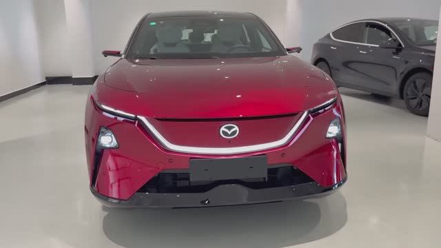 Mazda EZ-60 2026 обзор смотреть онлайн