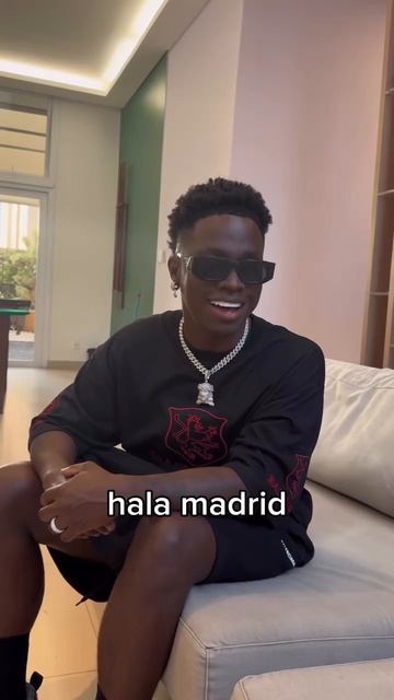 Vini Jr Hala Madrid, no Visca el Barsa смотреть онлайн