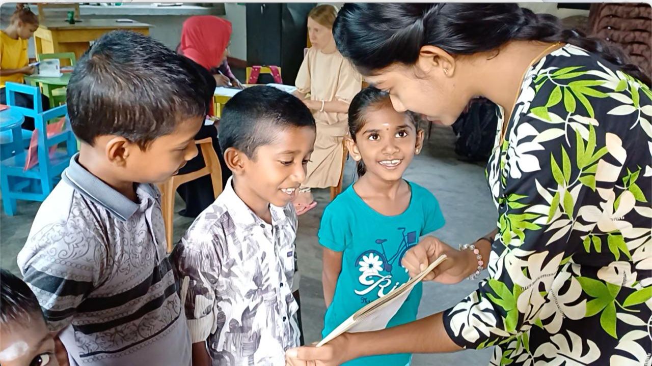 Что может изменить жизнь ребенка из глухой деревни Шри Ланки? Ответ — в этом кино.