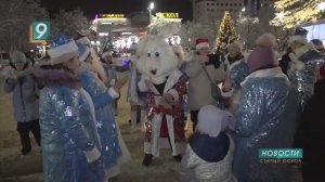 Нашествие Дедов Морозов в Старом Осколе