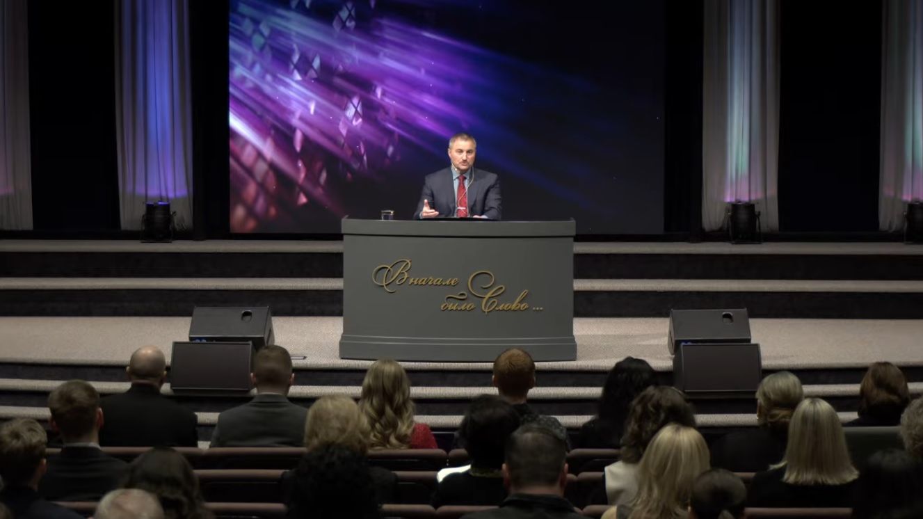 Январь 9, 2026 – Пятница, Даниил Максимов, Право на власть отложить прежний образ жизни смотреть онлайн