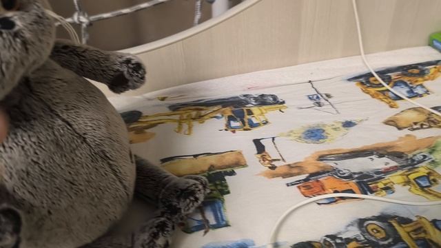 Снел какую то фигню с басиками под песню из геометри Даш слотэрхаус смотреть онлайн