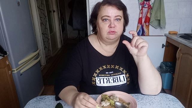 Прибежала домой на обед 😋 а там 🙄 смотреть онлайн