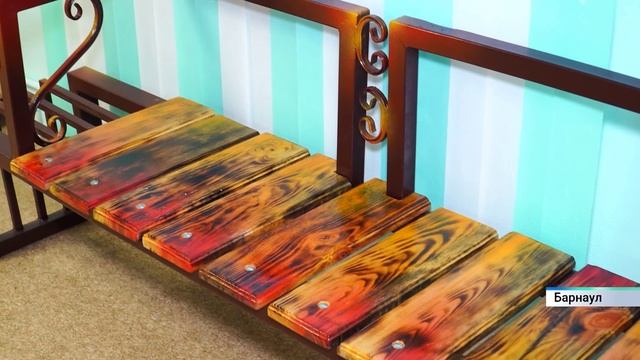 Дети с ОВЗ изучают профессии столяра и сварщика в Барнаульской школе-интернате №1 смотреть онлайн