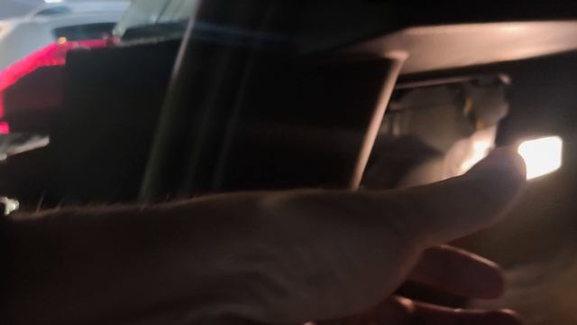 Chery Tiggo 4 Pro. Замерзла крышка бензобака. открываем. смотреть онлайн