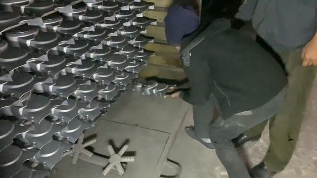 Потрясающее производство крышки двигателя мотоцикла смотреть онлайн