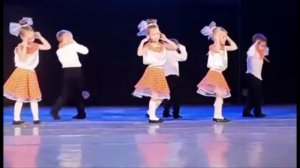 Танец Лялечка