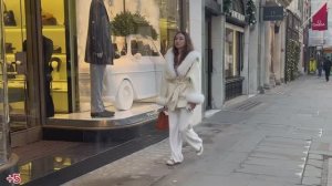 📍 STREET STYLE: зимняя мода Лондона среди новогодних огней