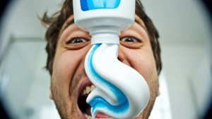 "Атака Титанов (Утро Edition) 🪥"