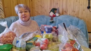 И КОНЕЧНО ПОСМОТРИМ, ЧТО ПРИВЕЗЛИ ИЗ ГОРОДА.