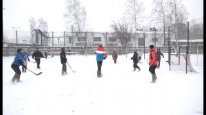 В Заречном прошел рождественский турнир «Хоккей в валенках»