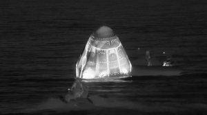 Корабль Crew Dragon приводнился у побережья Калифорнии.