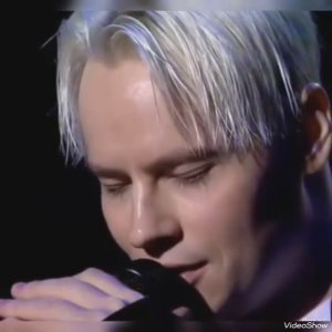 Эх, закружило... завертелось всё вокруг... Так неожиданно... нежданно... вдруг...