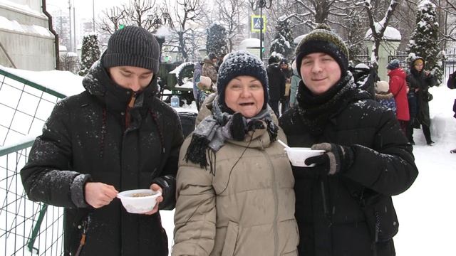 «Святочные гуляния» в Сергиевском приходе на Рязанке. Поздравдение от прихожан. 11.01.2026 г. смотреть онлайн
