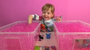 Орбиз и сюрпризы с игрушками