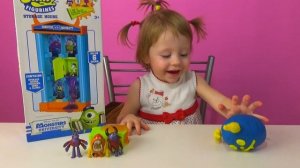 Университет монстров с сюрпризами