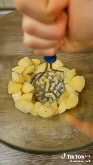 Кулинарная книга 😅 смотреть онлайн