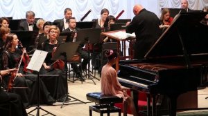 Д. ШОСТАКОВИЧ - Концерт № 2 для фортепиано   Фа- мажор III часть Исп.Ульяна Стенпанова