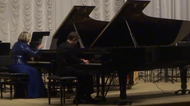 Илья Лифшиц А. ЦФАСМАН Быстрое движение из Джазовой сюиты авт. перелож. для фортепиано с оркестром смотреть онлайн