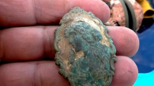 ХАБАРНИЦА РАЗВАЛИВАЕТСЯ ОТ КОЛИЧЕСТВА МОНЕТ!